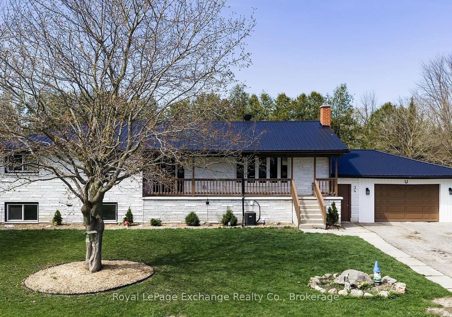 3 bed, $2,000 — Photo 1