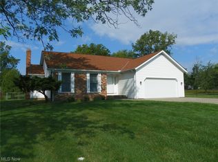 296 Bruce Dr, Brunswick, OH 44212