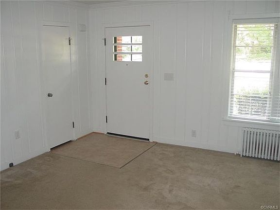 2nd image of 7603 N Pinehill Dr