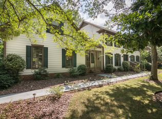 6216 Dovefield Rd, Charlotte, NC 28277