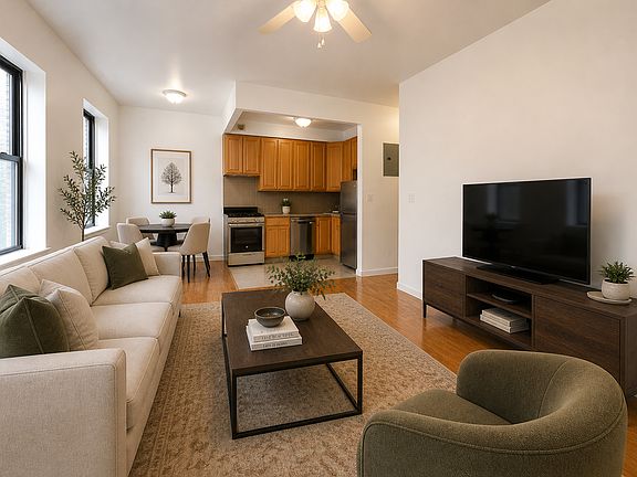 2nd image of 311 W 94th St APT 4B
