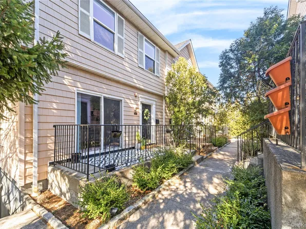 110-112 S Broadway, White Plains, NY 10605