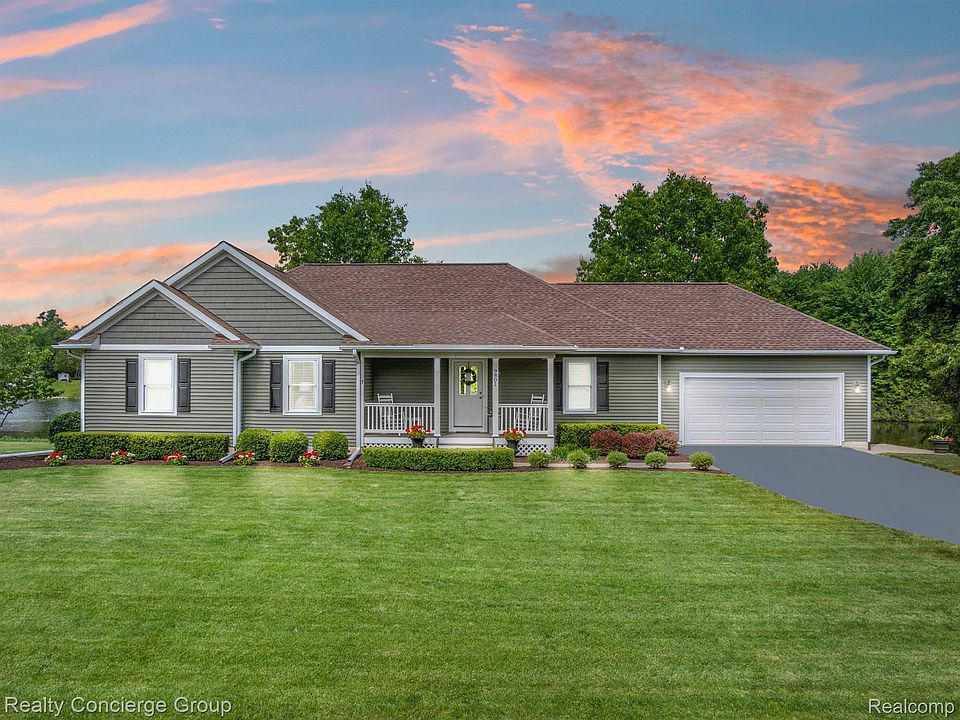 1st image of 9801 Brookfield Dr
