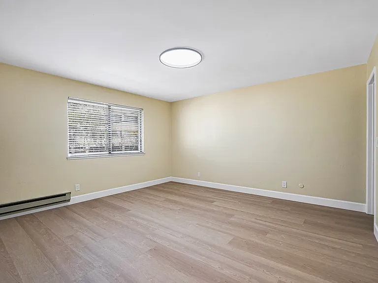 24054 La Paz Way — Photo 35