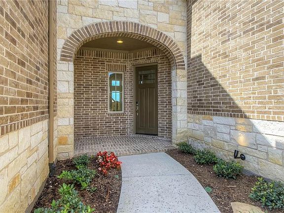2nd image of 4220 Porosa Ln