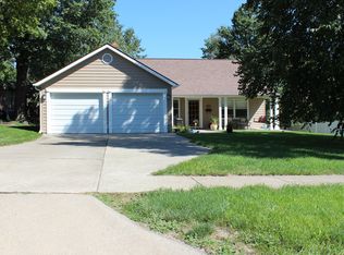 411 E 4th St, Maryville, MO 64468