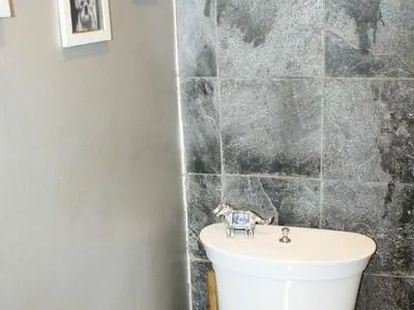 1069 Dean St, Brooklyn, NY 11216