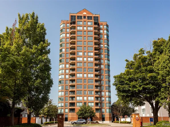 3320 Spinnaker Ln #8F, Detroit, MI 48207