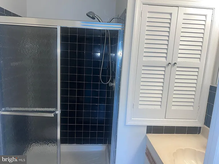 100 Conway Ct — Photo 14