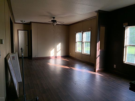 5th image of 8310 Parc Perdue Dr