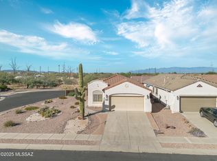 596 W Calle Media Luz, Sahuarita, AZ 85629