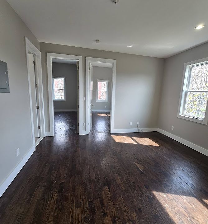 1st image of 4 Whitman Ave #2R1
