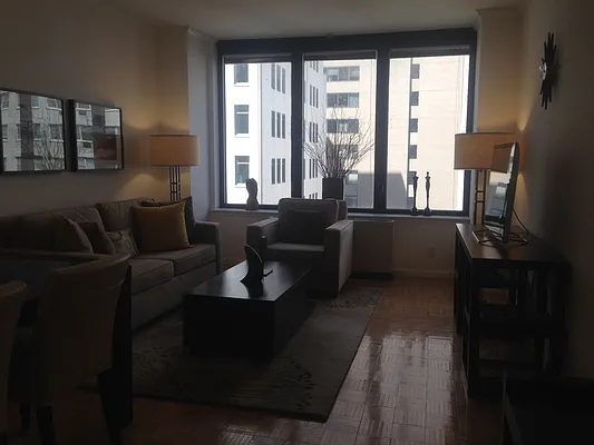 Rented by Peter Ashe | media 1
