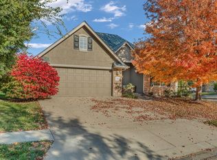 2240 SW Millers Glen Dr, Topeka, KS 66614