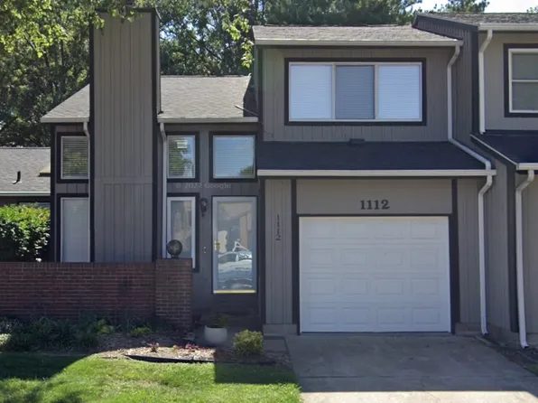1112 Woodgate Dr #1, Ofallon, IL 62269