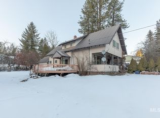 115 W B St, Troy, ID 83871