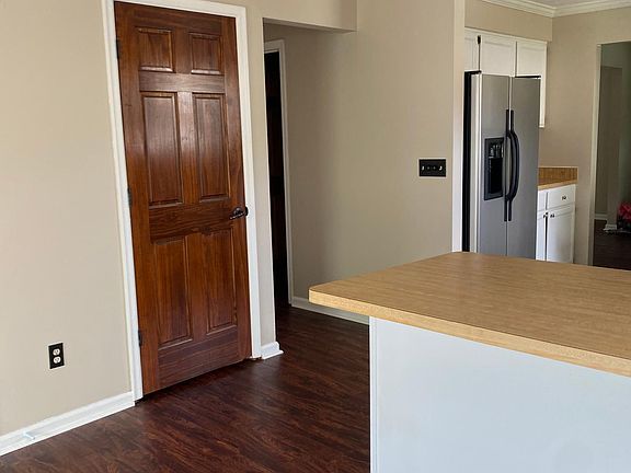 Nook / Kitchen / Basement door