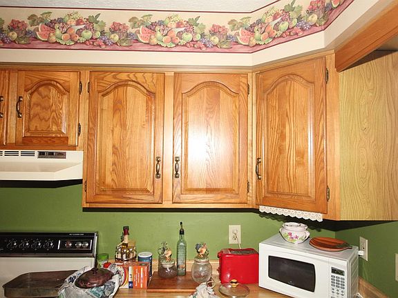 4th image of 3813 Grassy Creek Dr