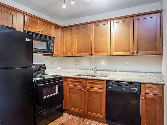 58f6544c-5772-42ca-aae7-357a6c3d015a-w_1500-h_1000