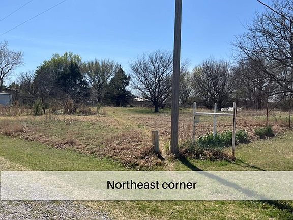 3rd image of 171677 N 2764th Rd