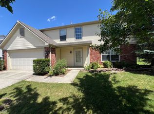 1417 Willshire Dr, Greenwood, IN