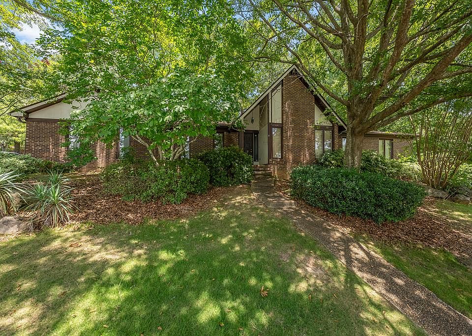 1st image of 6954 Springlake Dr
