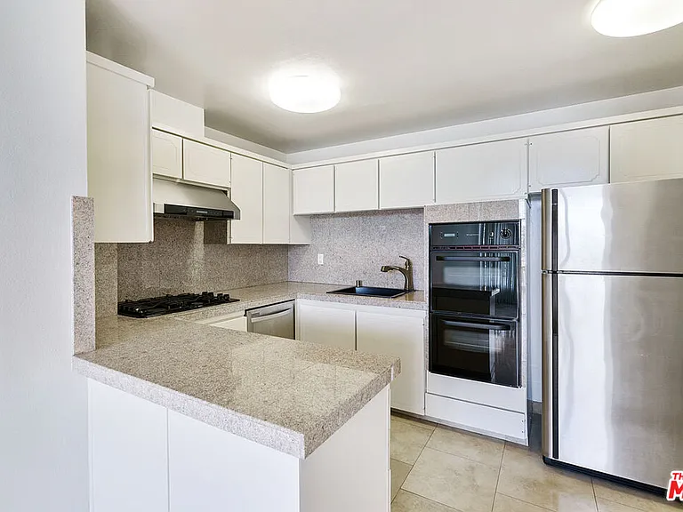 17350 Sunset Blvd #103 — Photo 10