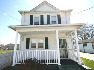 911 Coolidge St, Portsmouth, VA 23704