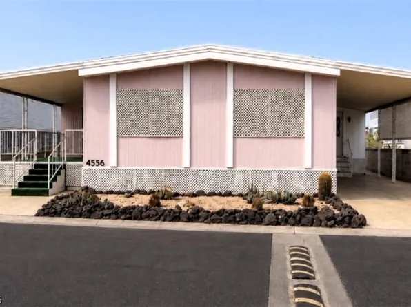 4556 Royal Ridge Way, Las Vegas, NV 89103