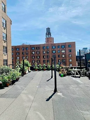 Rented by J Misrahi Realty Corp | media 9