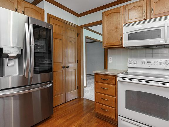 5th image of 5641 Davidson Rd