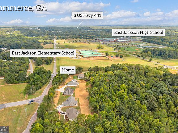 3rd image of 1863 Hoods Mill Rd