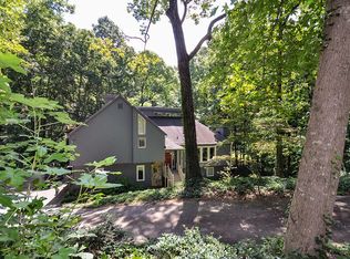 240 Wind Shadow Ct, Roswell, GA 30075