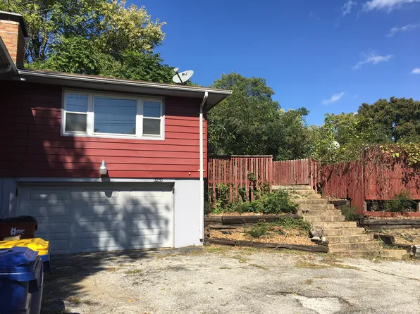 3255 S Brentwood Blvd, Saint Louis, MO 63119