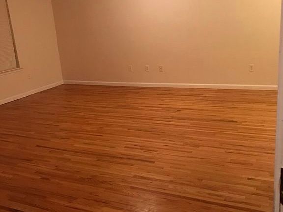 3rd image of 12 Seabury Ct APT 1