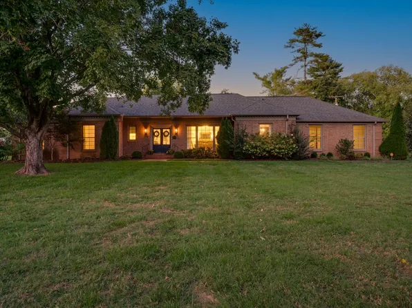 1912 Harpeth River Dr, Brentwood, TN 37027