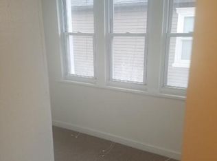 809 S State St APT 2, Lockport, IL 60441