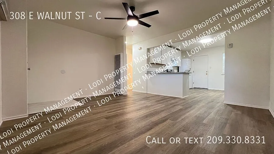 Remodeled 2 Bedroom Apartment — Photo 2