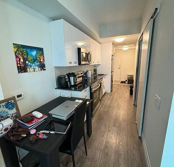 652 Princess St #921 — Photo 22