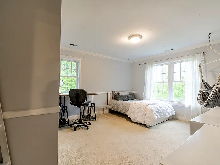 118 Lynn Dr — Photo 27