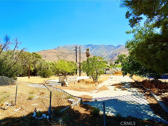 3rd image of 52077 Maxine Ave #74