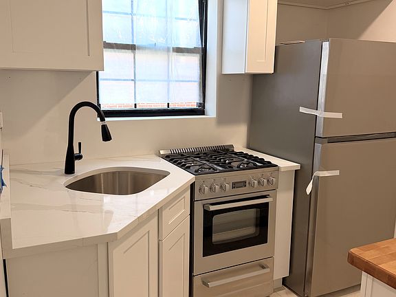 2nd image of 32-80 34th St #2