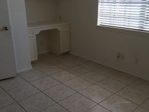 built in desk/ computer