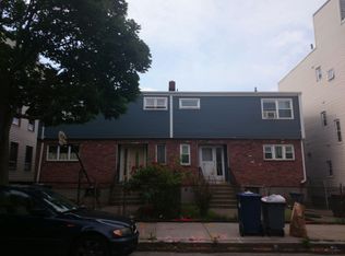 711 E 2nd St, South Boston, MA 02127