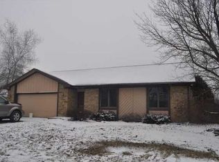 939 Locust Ln, Brownsburg, IN 46112