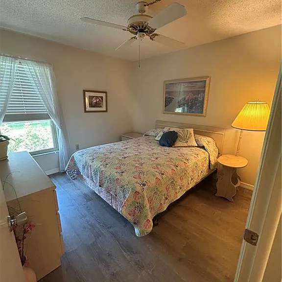 5479 Peppertree Dr #E13 — Photo 14