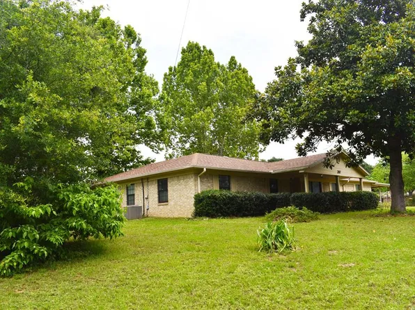 2117 Martin Luther King Blvd, Palestine, TX 75803