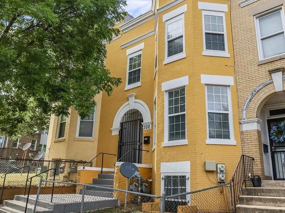 1st image of 302 V St NE