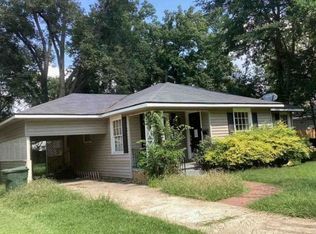 106 Leo Ave, Shreveport, LA 71105