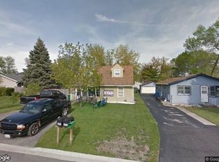 1405 Kenmore Ave, Round Lake Beach, IL